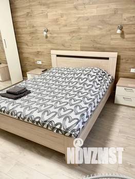 1-к квартира, посуточно, 40м2, 1/5 этаж