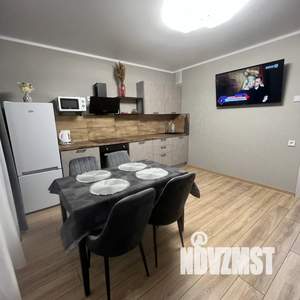 2-к квартира, посуточно, 57м2, 7/10 этаж