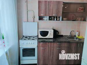 Студия квартира, посуточно, 33м2, 2/5 этаж