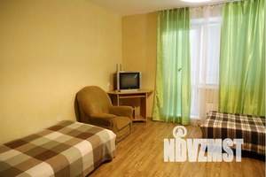 1-к квартира, посуточно, 44м2, 8/10 этаж