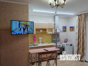 Студия квартира, посуточно, 30м2, 1/10 этаж