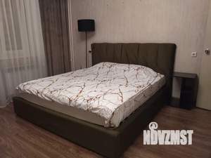 Студия квартира, посуточно, 28м2, 8/18 этаж