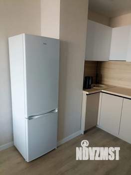 Студия квартира, на длительный срок, 40м2, 8/23 этаж