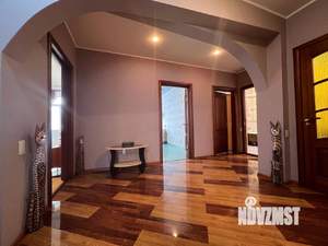 4-к квартира, на длительный срок, 150м2, 3/10 этаж