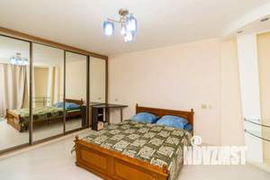 1-к квартира, посуточно, 43м2, 1/1 этаж