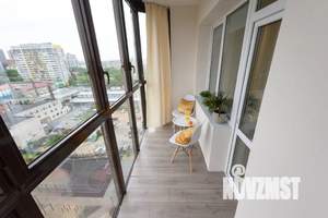 Студия квартира, посуточно, 33м2, 11/24 этаж