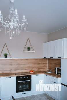 Студия квартира, посуточно, 52м2, 2/19 этаж