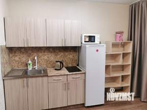 Студия квартира, посуточно, 30м2, 2/19 этаж