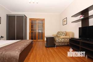 1-к квартира, посуточно, 43м2, 1/1 этаж