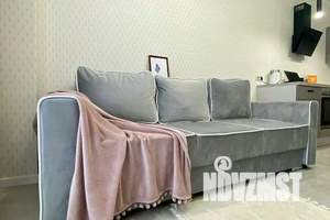 2-к квартира, посуточно, 45м2, 8/24 этаж