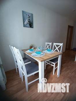 2-к квартира, посуточно, 57м2, 1/10 этаж