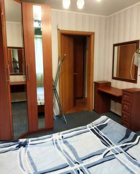 2-к квартира, на длительный срок, 50м2, 1/10 этаж