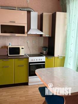 Студия квартира, на длительный срок, 40м2, 8/18 этаж