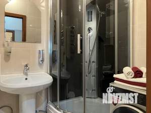 1-к квартира, посуточно, 33м2, 8/10 этаж