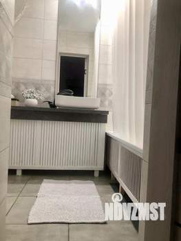 1-к квартира, посуточно, 54м2, 1/1 этаж