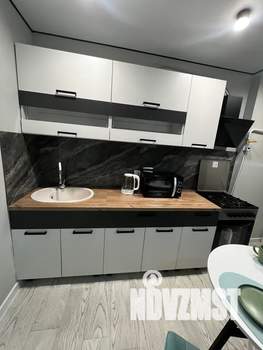 Студия квартира, посуточно, 28м2, 6/9 этаж