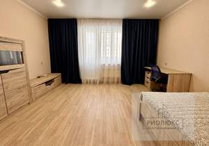 1-к квартира, на длительный срок, 40м2, 5/10 этаж