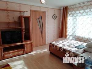 1-к квартира, посуточно, 48м2, 3/5 этаж