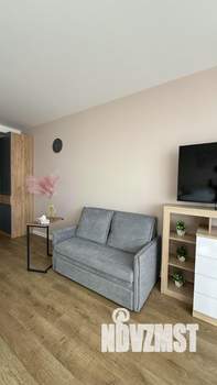 Студия квартира, посуточно, 37м2, 8/17 этаж