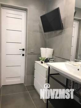 1-к квартира, посуточно, 40м2, 1/10 этаж