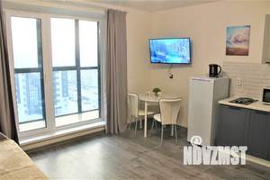 Студия квартира, посуточно, 24м2, 10/18 этаж