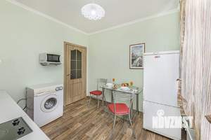 1-к квартира, посуточно, 42м2, 7/10 этаж