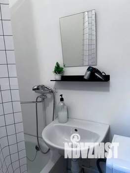 Студия квартира, посуточно, 24м2, 3/10 этаж