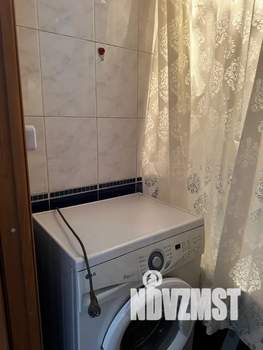 1-к квартира, посуточно, 33м2, 4/9 этаж