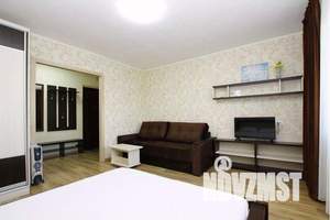 1-к квартира, посуточно, 43м2, 7/11 этаж