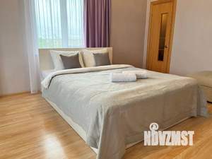 Студия квартира, посуточно, 34м2, 5/5 этаж