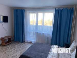 1-к квартира, посуточно, 37м2, 4/10 этаж