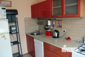 2-к квартира, посуточно, 65м2, 1/1 этаж