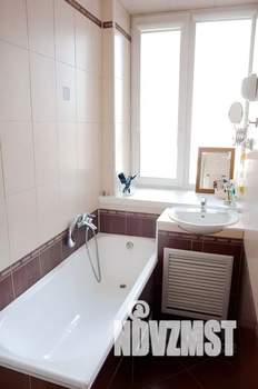 2-к квартира, посуточно, 50м2, 3/7 этаж