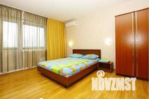 1-к квартира, посуточно, 43м2, 7/11 этаж