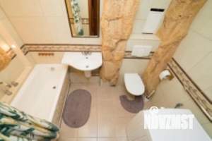 1-к квартира, посуточно, 43м2, 1/1 этаж