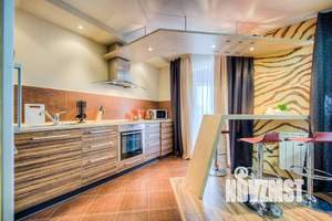 1-к квартира, посуточно, 60м2, 1/1 этаж