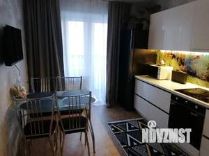 2-к квартира, посуточно, 47м2, 1/10 этаж