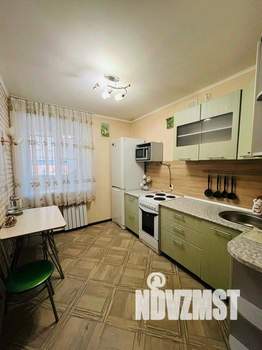 1-к квартира, посуточно, 36м2, 1/10 этаж