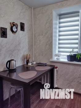 1-к квартира, посуточно, 40м2, 3/5 этаж