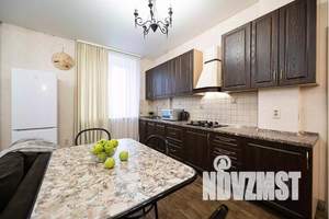 3-к квартира, посуточно, 70м2, 4/5 этаж