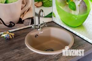 Студия квартира, посуточно, 28м2, 3/17 этаж