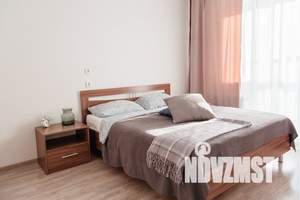 2-к квартира, посуточно, 50м2, 18/18 этаж