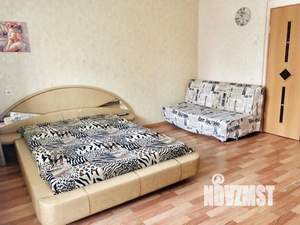 2-к квартира, посуточно, 65м2, 2/10 этаж