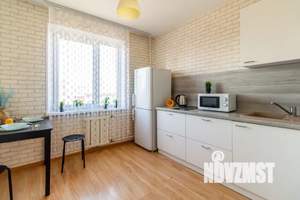 1-к квартира, посуточно, 35м2, 9/10 этаж