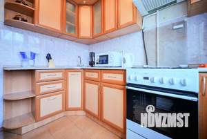 1-к квартира, посуточно, 30м2, 3/5 этаж