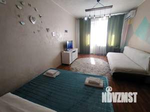 1-к квартира, посуточно, 32м2, 1/1 этаж