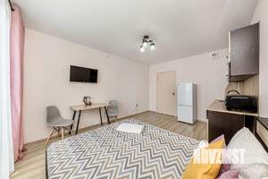 Студия квартира, посуточно, 28м2, 4/23 этаж