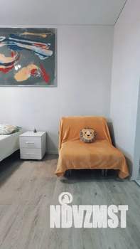 Студия квартира, посуточно, 27м2, 6/18 этаж