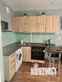 Студия квартира, посуточно, 30м2, 9/18 этаж