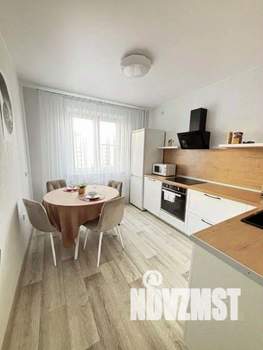 1-к квартира, посуточно, 43м2, 1/1 этаж